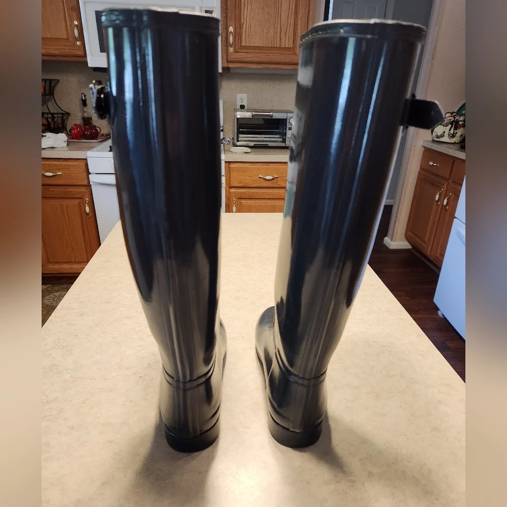 Hunter Tall Rainboots - Picture 4 of 8